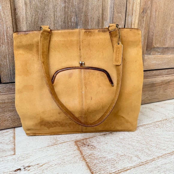 Coach Vintage 60’s Bonnie Cashin Skinny Kisslock Tote Camel Leather - Picture 2 of 16